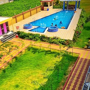 Resort Saikat Saranya ! Mandarmani Beach Nearby